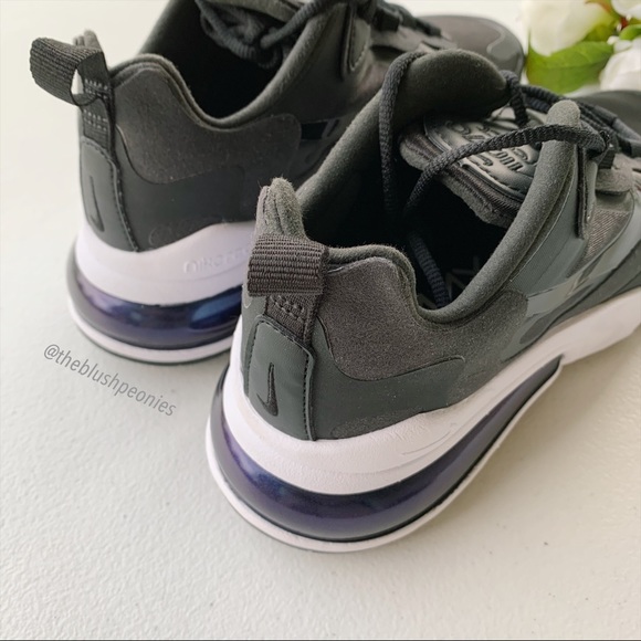 Nike Air Max 270 React NWT - Picture 10 of 11